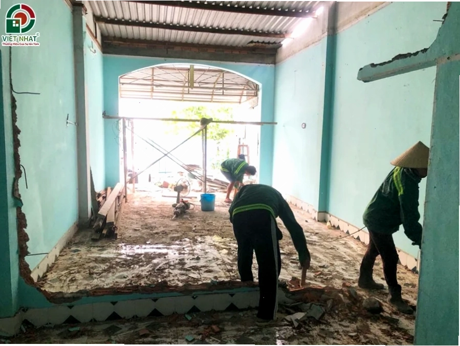 Đơn giá thi công tháo dỡ nhà cũ và các hạng mục phá dỡ