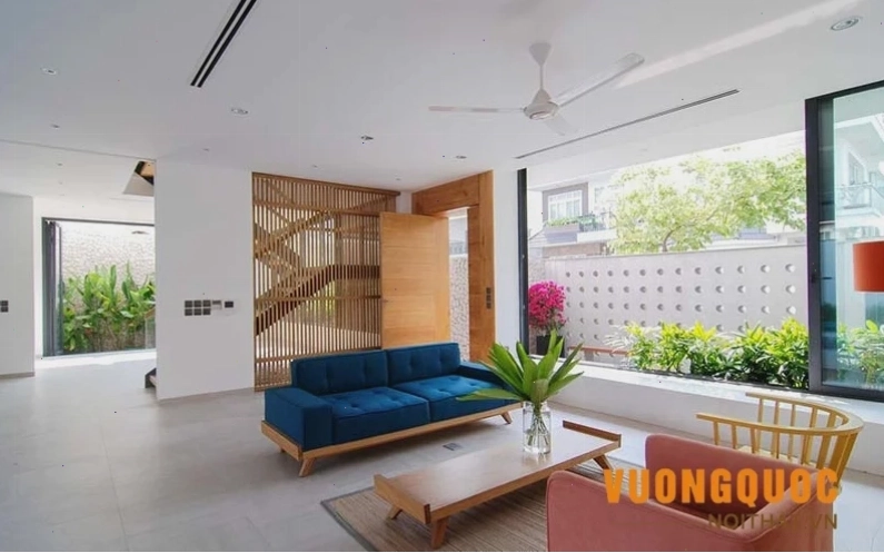 Phòng khách sử dụng quá ít đồ vật có hình tròn