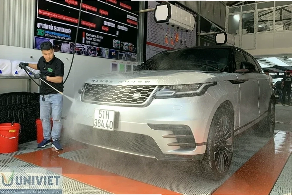 Quy trình nội thất 11 rửa xe chi tiết