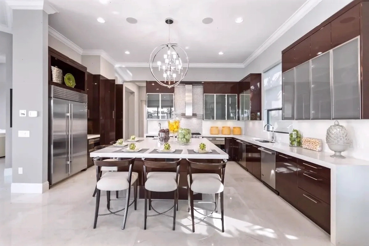 Thiết kế nội thất nhà phố hiện đại với gam màu trung tính