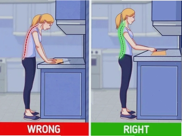Tủ bếp quá thấp gây mỏi lưng và hạn chế lắp đặt thiết bị