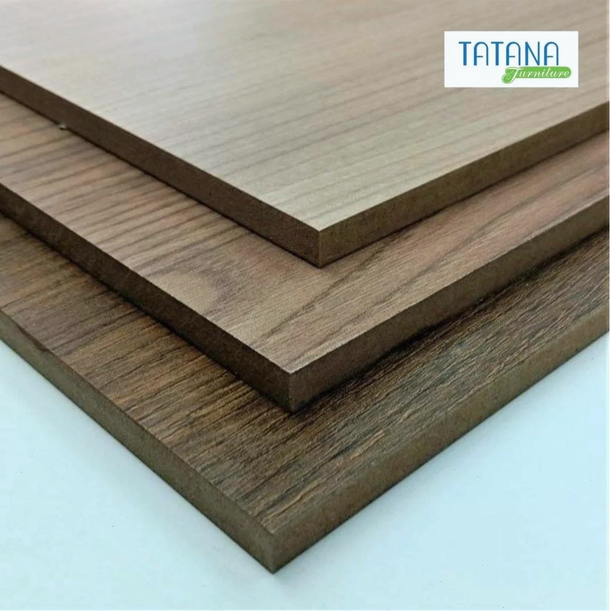 Tủ quần áo kết hợp bàn làm việc chất liệu gỗ công nghiệp chống ẩm cao cấp, hiện đại