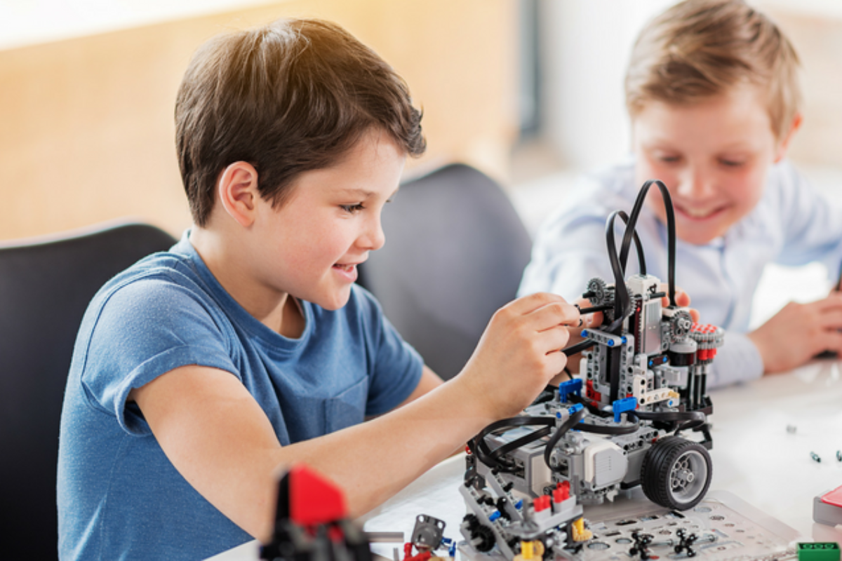 hoc-robotics-ung-dung-toan-hoc