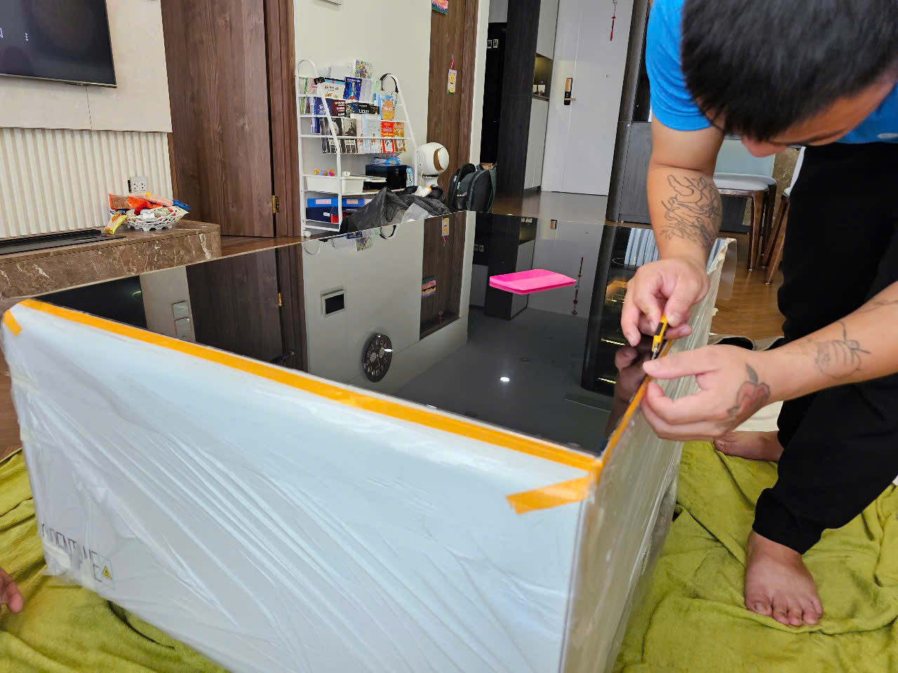 Bảo vệ nội thất phòng khách với phim ppf bảo vệ nội thất chuyên dụng